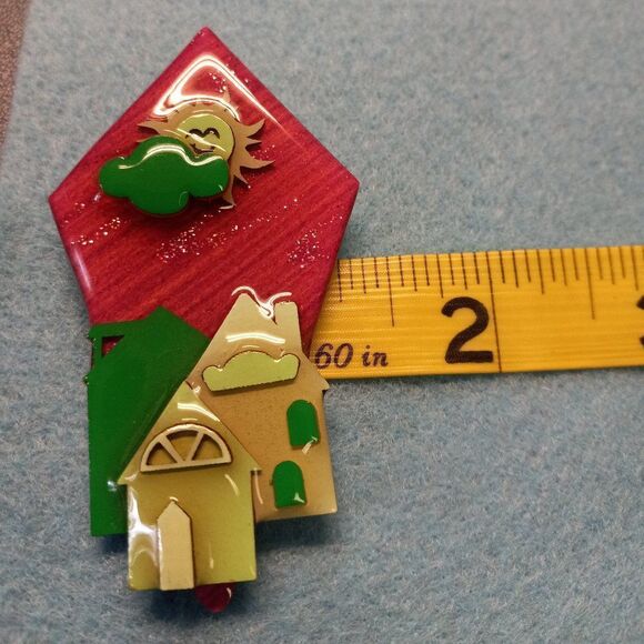 House Pin by Lucinda - Picture 3 of 4